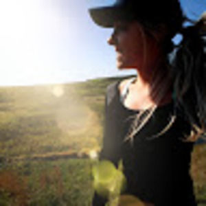 Meet your Posher, Caitlin